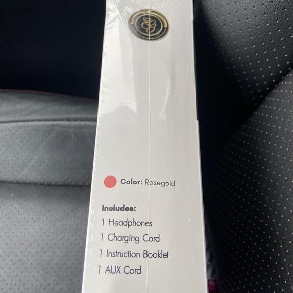 E.G Audio headphones Noise Cancelling Bluetooth - Picture 4 of 4